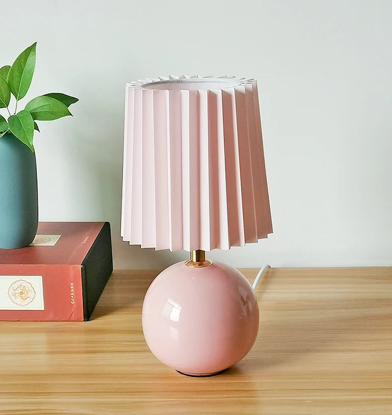 Contemporary Ceramic Bedroom Bedside Table Desk Lamp Children's And Girls' Bedroom lamp Warm Tabletop Lamp Washable Lampsha