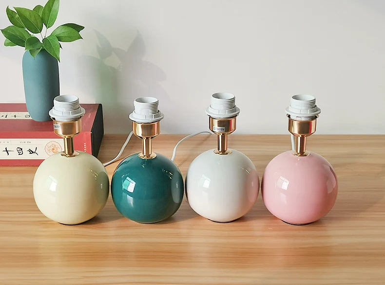 Contemporary Ceramic Bedroom Bedside Table Desk Lamp Children's And Girls' Bedroom lamp Warm Tabletop Lamp Washable Lampsha